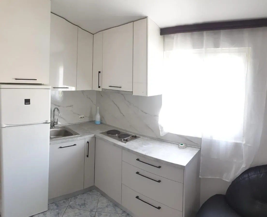 Vila Maria Vir 0*,  Croatia
