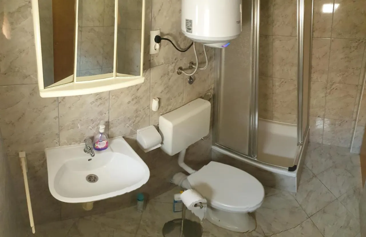 Vila Maria Vir Apartment